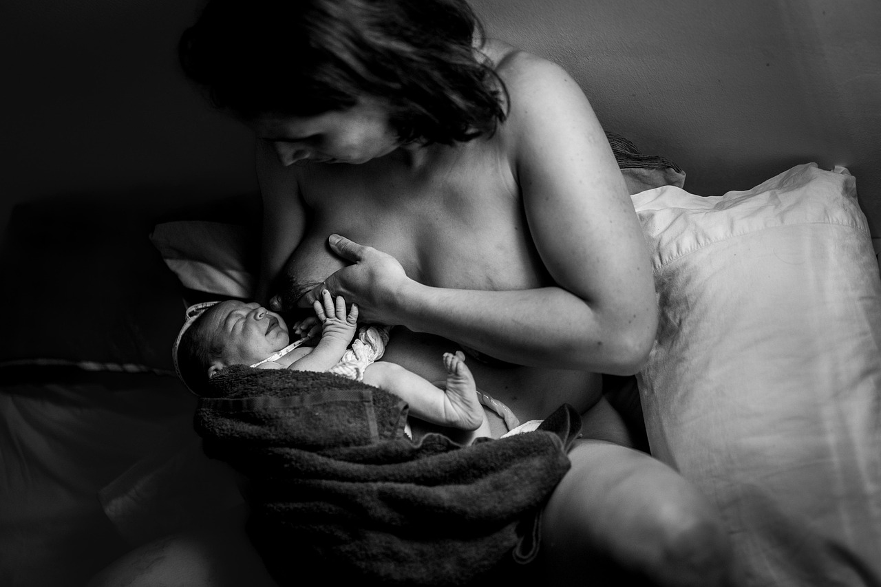 Warum ist stillen im Jahr 2025 wichtig für die Gesundheit von Mutter und Kind?