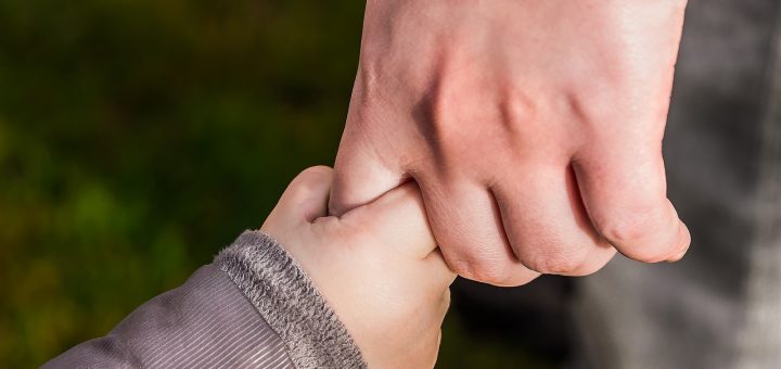elterngeld: erfahren sie alles über das elterngeld in deutschland, seine höhe, antragsverfahren und wie es familien unterstützt, während sie sich um ihre neugeborenen kümmern.