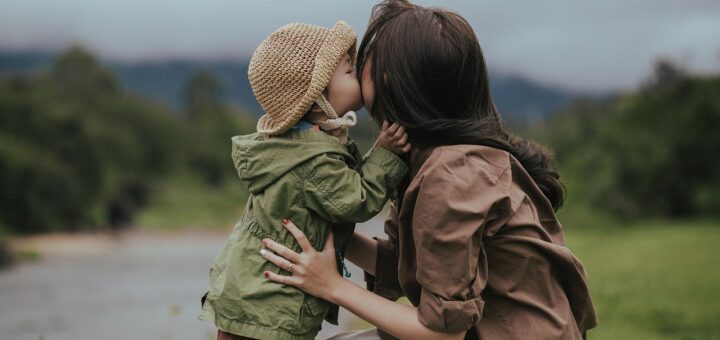 elternschaft: tipps und ratschl&auml;ge f&uuml;r eine liebevolle und erfolgreiche erziehung ihrer kinder.